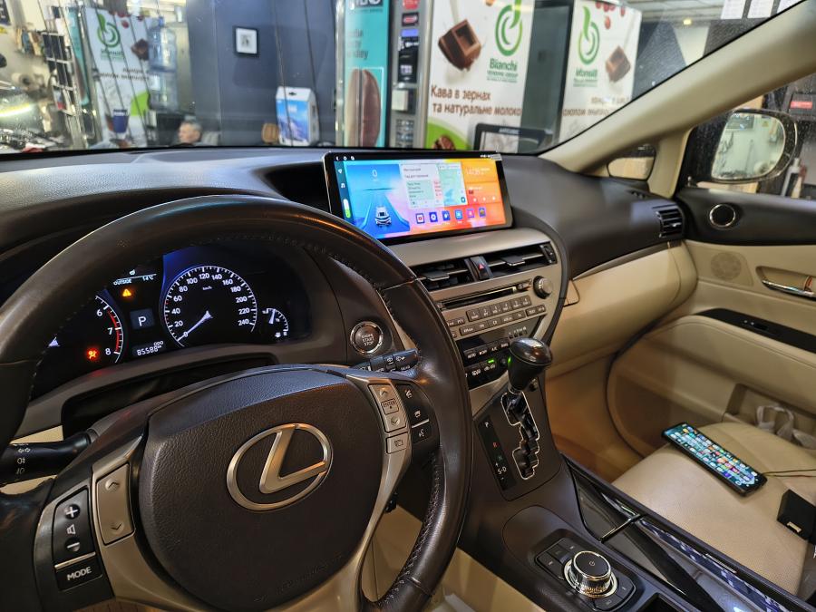 Lexus RX-class      