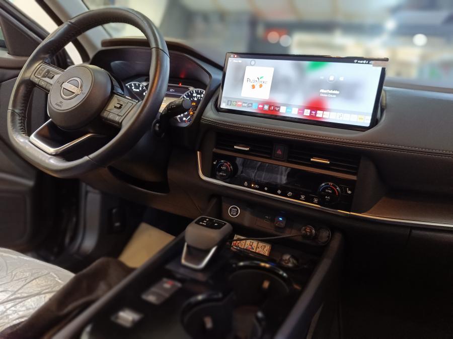 Nissan Rogue     