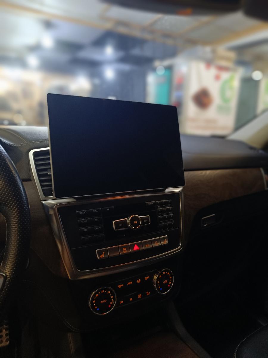 Mercedes-Benz M-class     